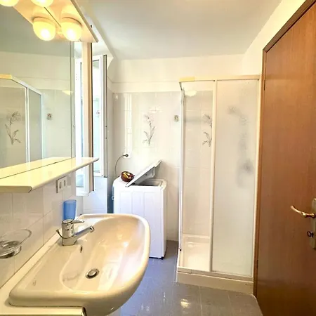 Apartment Sr8 - Grazioso Panoramico Nella Pigna