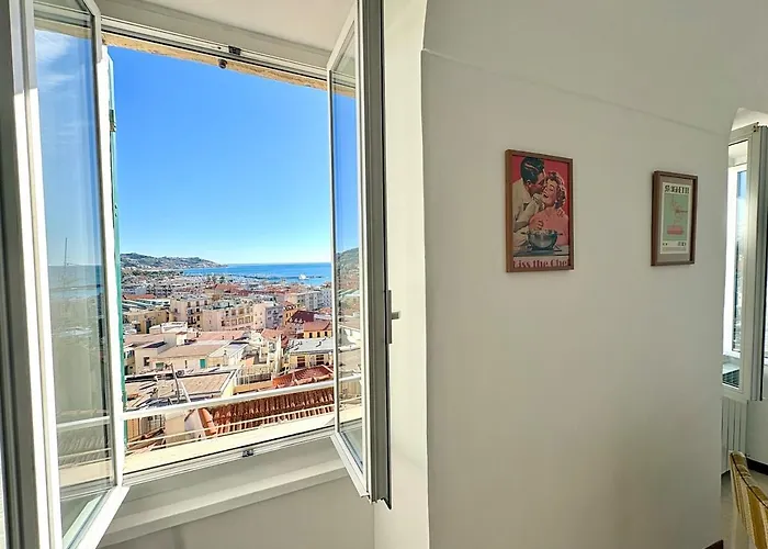 Apartment Sr8 - Grazioso Panoramico Nella Pigna Sanremo